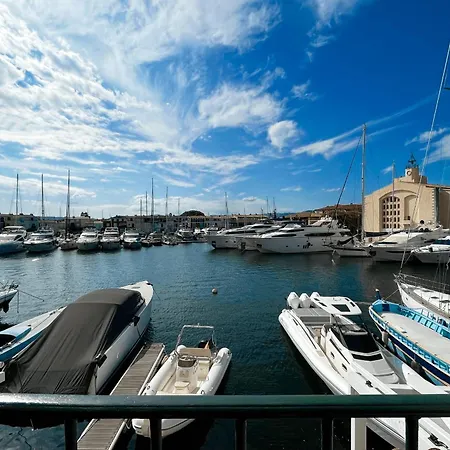 Holiday home Fisherman House With Wifi Ac And A 14m-mooring Grimaud