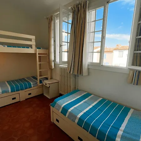 Fisherman House With Wifi Ac And A 14m-mooring Grimaud