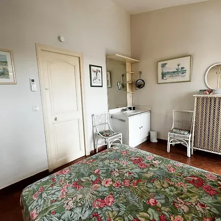Fisherman House With Wifi Ac And A 14m-mooring Holiday home